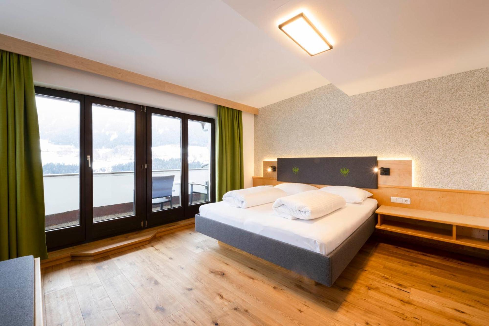 מידרס Hotel Bergkranz מראה חיצוני תמונה