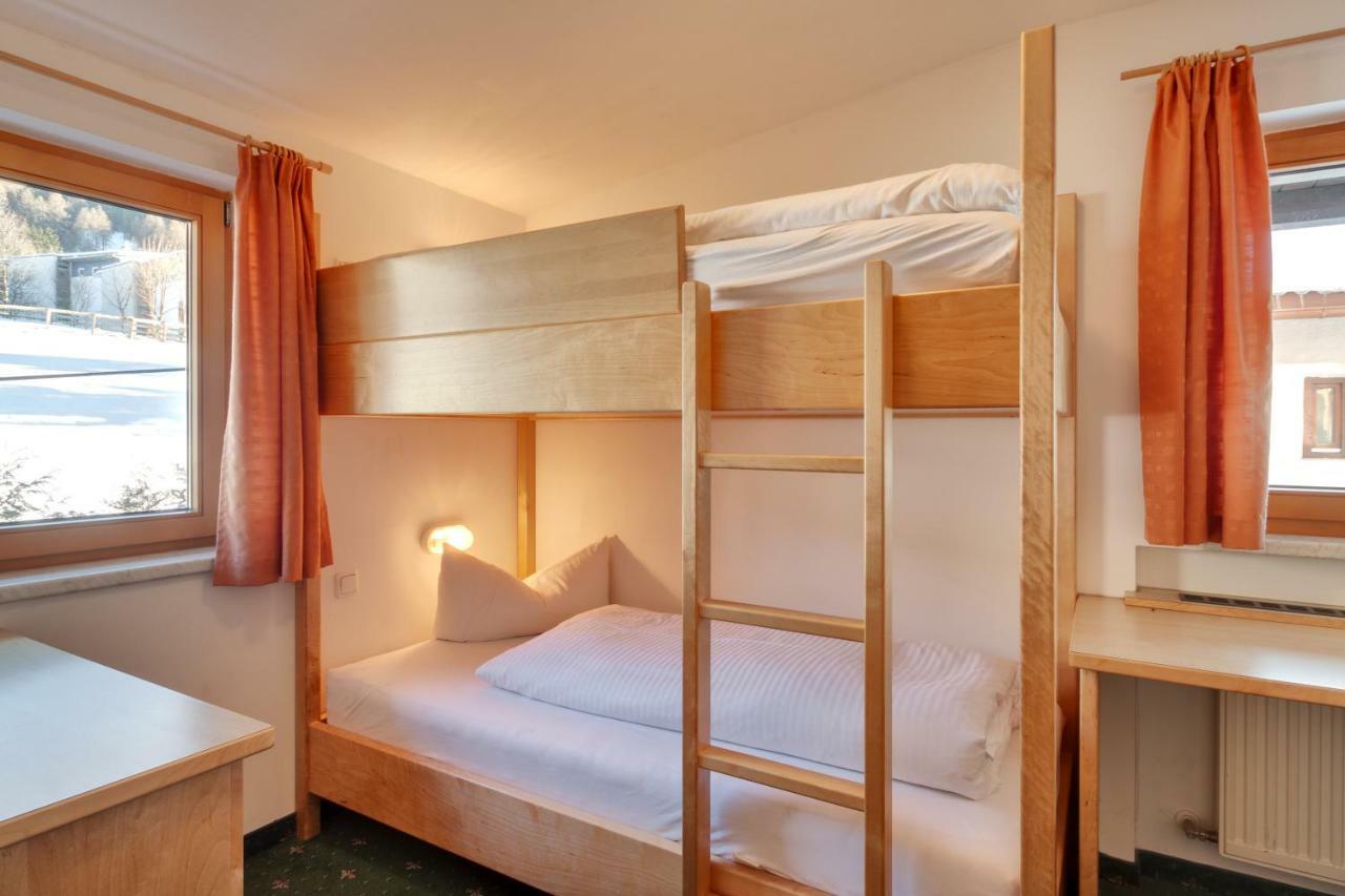 מידרס Hotel Bergkranz מראה חיצוני תמונה